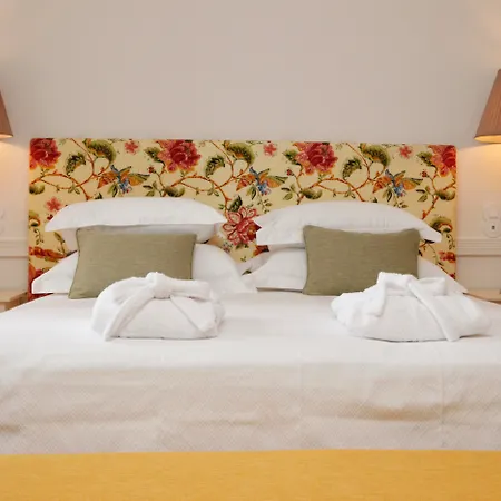 Hotel Casa Palmela - Small Luxury Hotels Of The World, Hotel & Villas-2