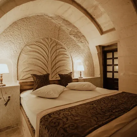 Kismet Cave Mansion-2