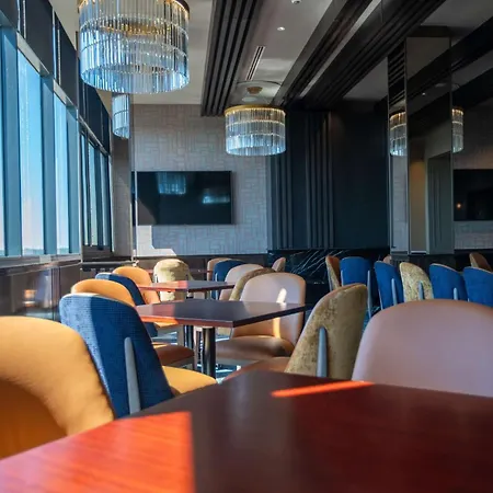 Radisson Hotel And Convention Centre Or Tambo Airport-2