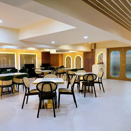 Miloft Sathorn Hotel-2
