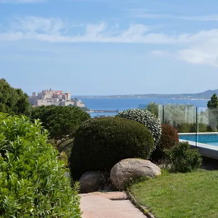 La Villa Calvi-2