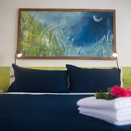 Treetops Hotel-3