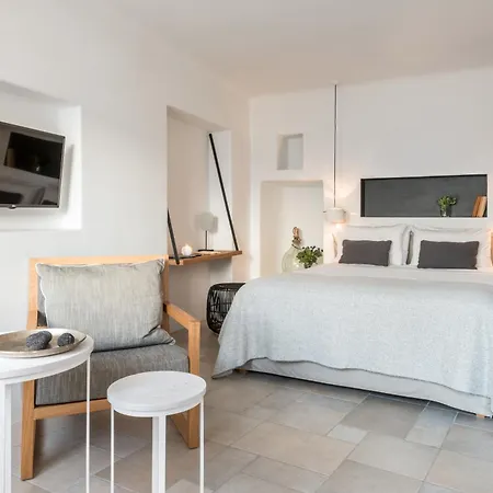 Porto Fira Suites-3