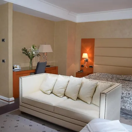 Hotel Perusia-3
