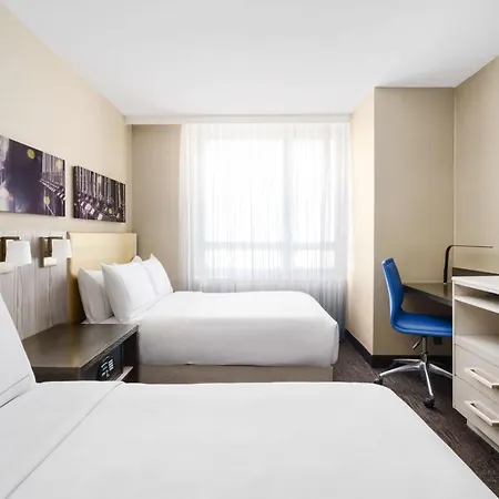 Doubletree By Hilton New York Times Square West-2