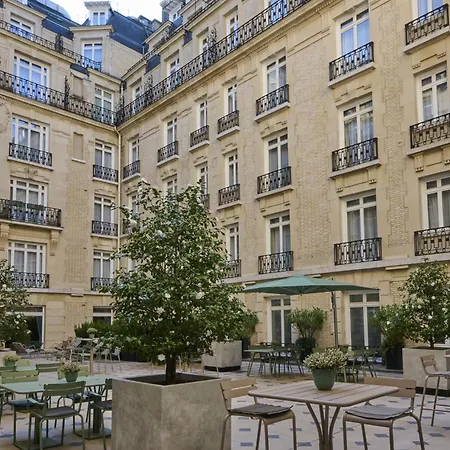 Fraser Suites Le Claridge Champs-Elysees-3