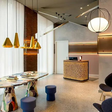 Renaissance Amsterdam Hotel-2