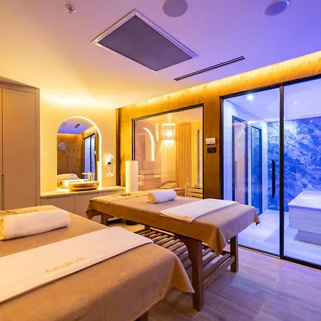 Qlusive Hotel-2