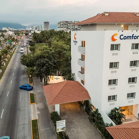 Comfort Inn Puerto Vallarta Golfside & Marina-2