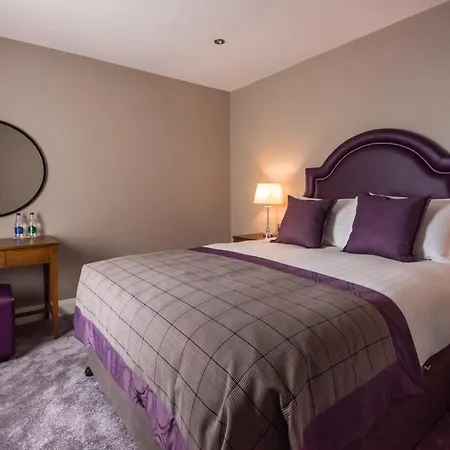Bishop'S Gate Hotel-2