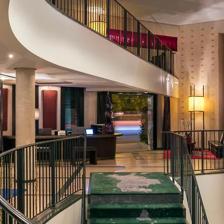 Hotel Square-3