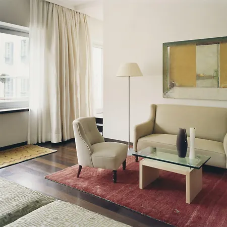 Hotel Greif, A Member Of Design Hotels-3