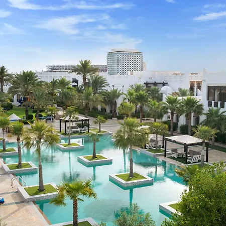 Sharq Village & Spa, A Ritz-Carlton Hotel-2