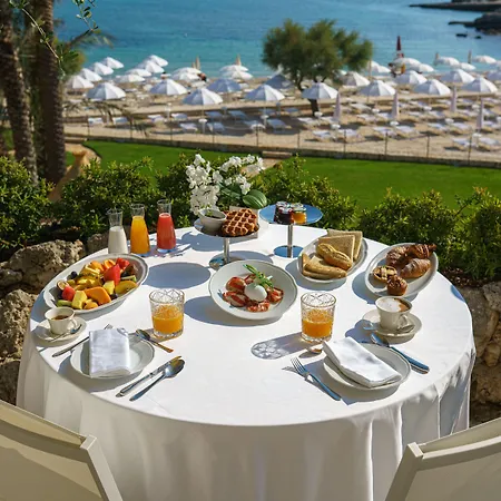 Grotta Palazzese Beach Hotel-3