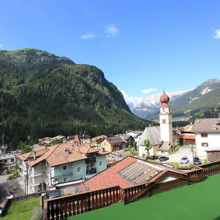 Hotel Cesa Tyrol-3