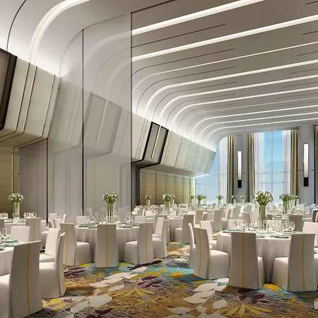 Doubletree By Hilton Ahmedabad-2
