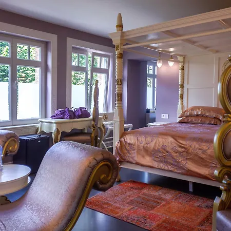 B&B Saint-Georges -Located In The City Centre Of Bruges--3