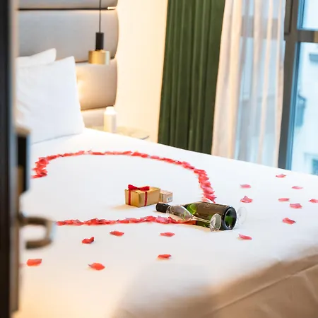 Boutique Hotel Corona-2