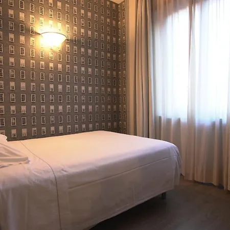 Hotel Lancaster-2