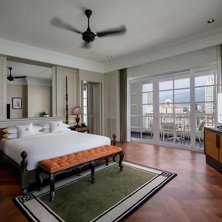 Eastern & Oriental Hotel-2