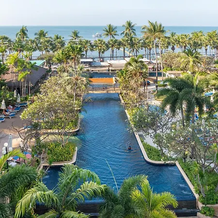 Jomtien Palm Beach Hotel & Resort - Family-Friendly-2
