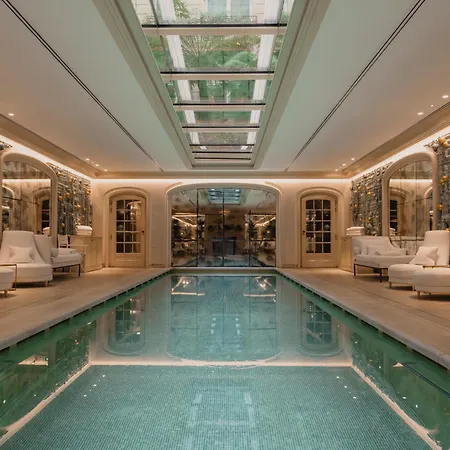 Hotel de Crillon-3