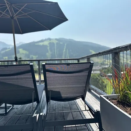 Almmonte Praeclarum Suites - Casual Boutique Hotel-3