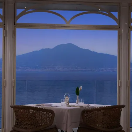 Grand Hotel Royal-3