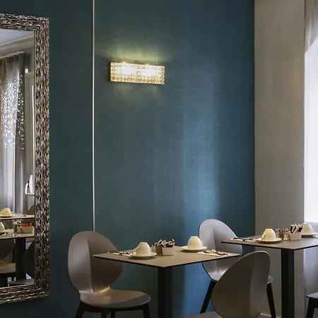 Mercure Paris Opéra Faubourg Montmartre-2