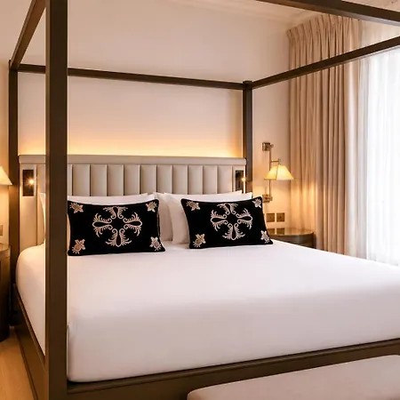 Hotel De Montesquieu-2