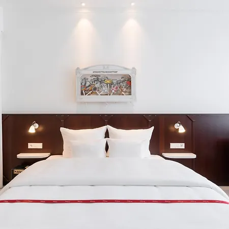 Ruby Leni Hotel Dusseldorf By Ihg-2