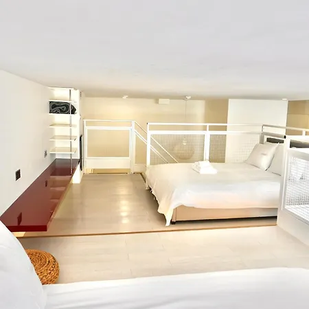 Trueman Court Luxury Serviced Apartments-3