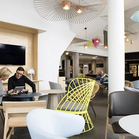 Novotel Suites Lille Europe-3