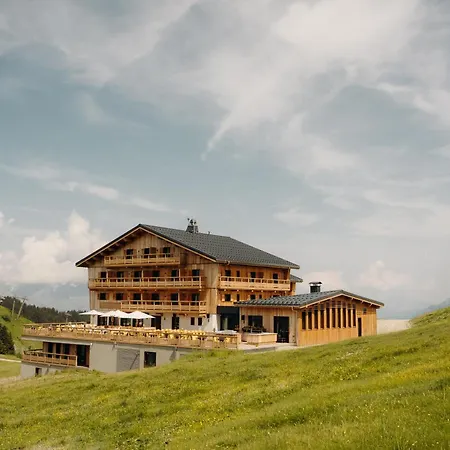 Le Refuge Chez La Tante - Mont d'Arbois, accès en télécabine avant 16h30-3