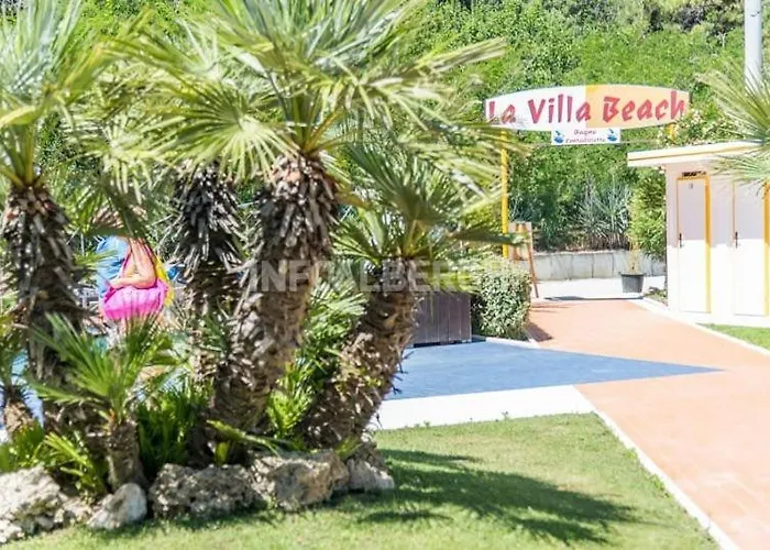 Hotel Con Piscina Amico