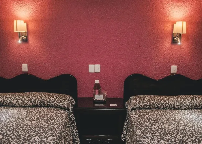 3 star hotels Aurora