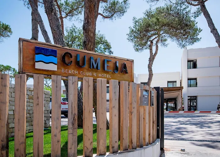 Hotel di lusso: Cumeja Beach Club & Hotel