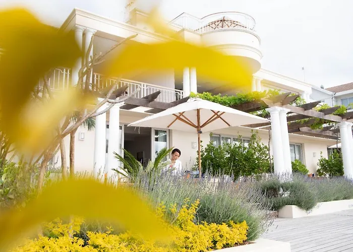 Compass House Boutique Hotel - Adults Only