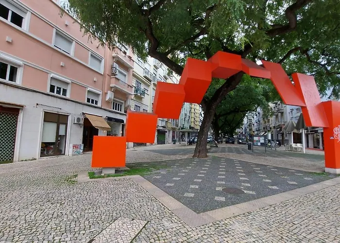 Hotel near College: Green View Home