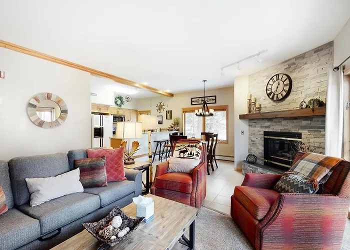 Vacation home: Antlers Lodge #11