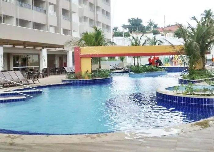 Hospedagem para até 8 pessoas no Enjoy Olimpia Park Resort