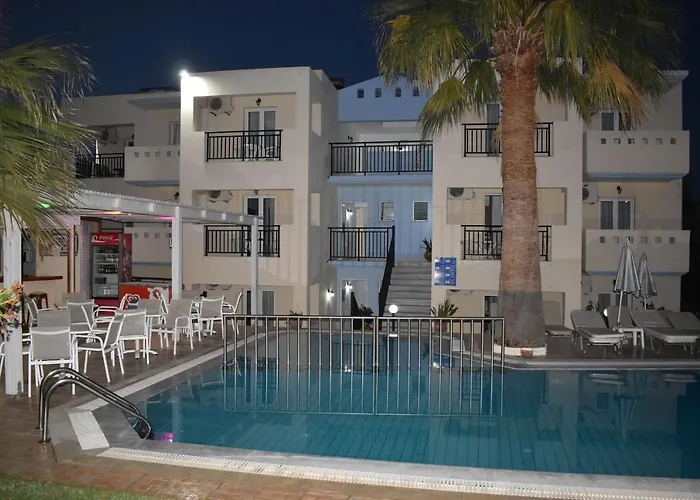 Hotel: Sunshine Studios & Apartments