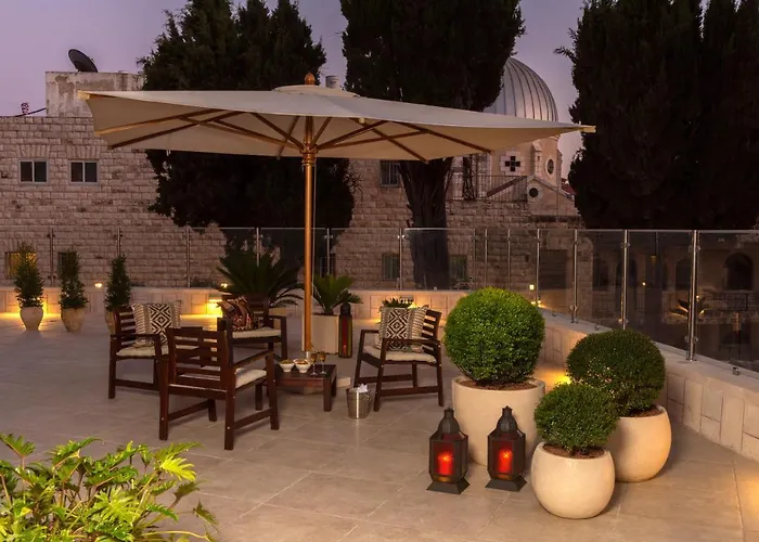 Family Hotel: Austrian Pilgrim Hospice