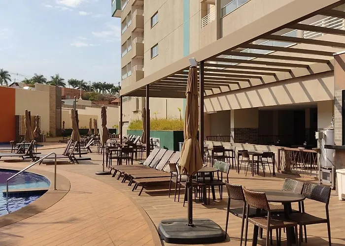 Hospedagem para até 8 pessoas no Enjoy Olimpia Park Resort