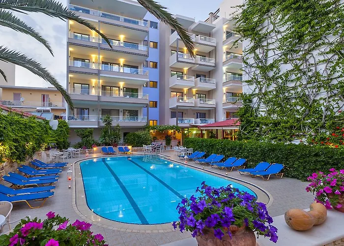 Beach hotel: Ilios Beach Hotel Apartments Adults Only