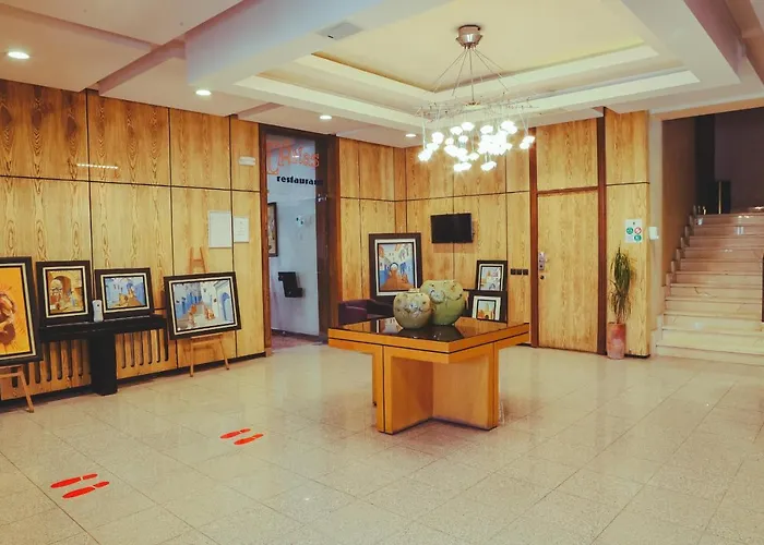 Сity center hotels Perce Neige