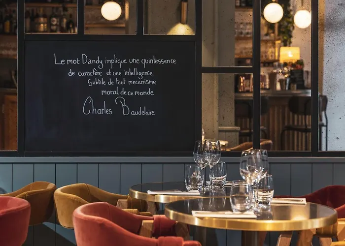 Cheap hotel: Love Hotel Avec Nuit Insolite Au Dandy Et Jacuzzi Privatise (Adults Only)