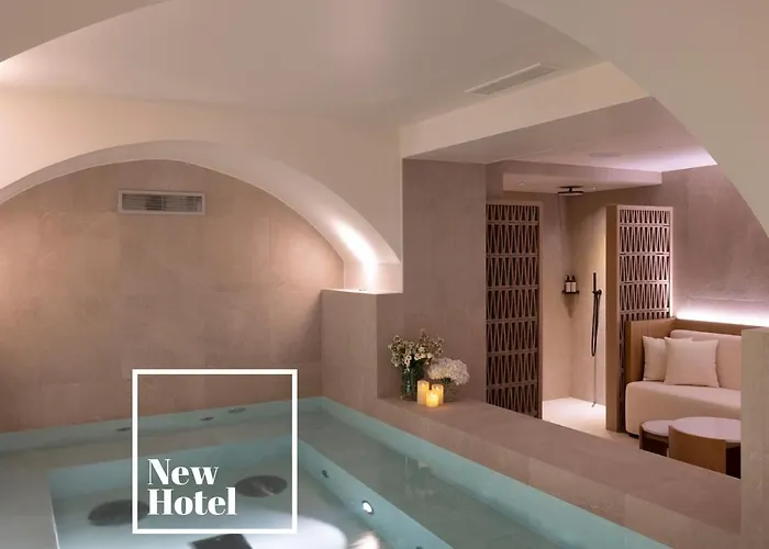 Luxury hotel only: Hotel Toujours & Spa