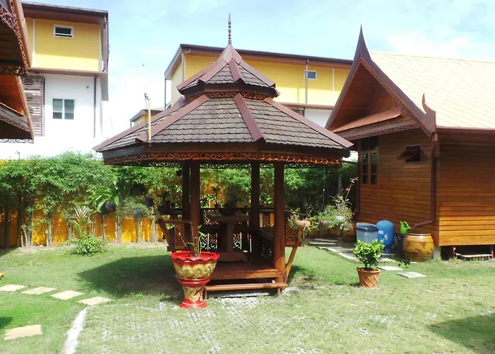 Hôtel 3 étoiles: Golden Teak Resort Baan Sapparot