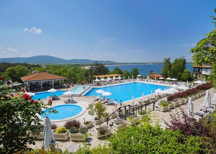 Hotel: Santa Marina Holiday Village
